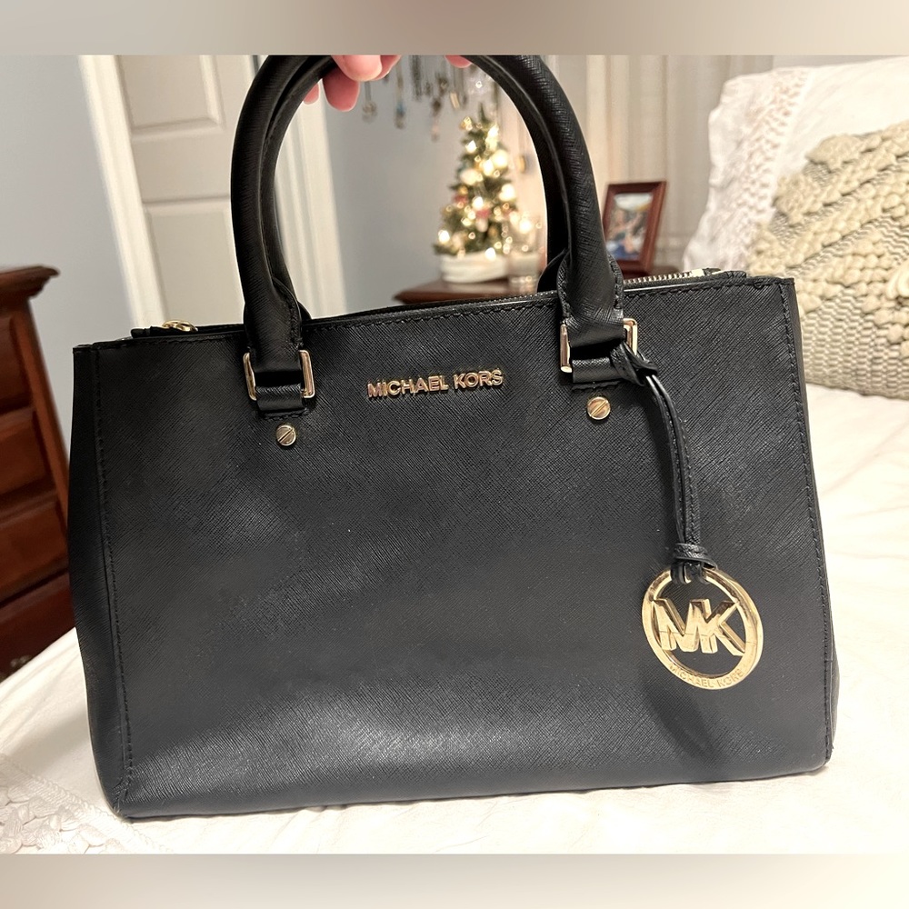 Michael Kors purse